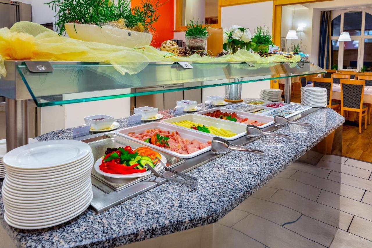 Hotel Kolping Μεράνο Εξωτερικό φωτογραφία