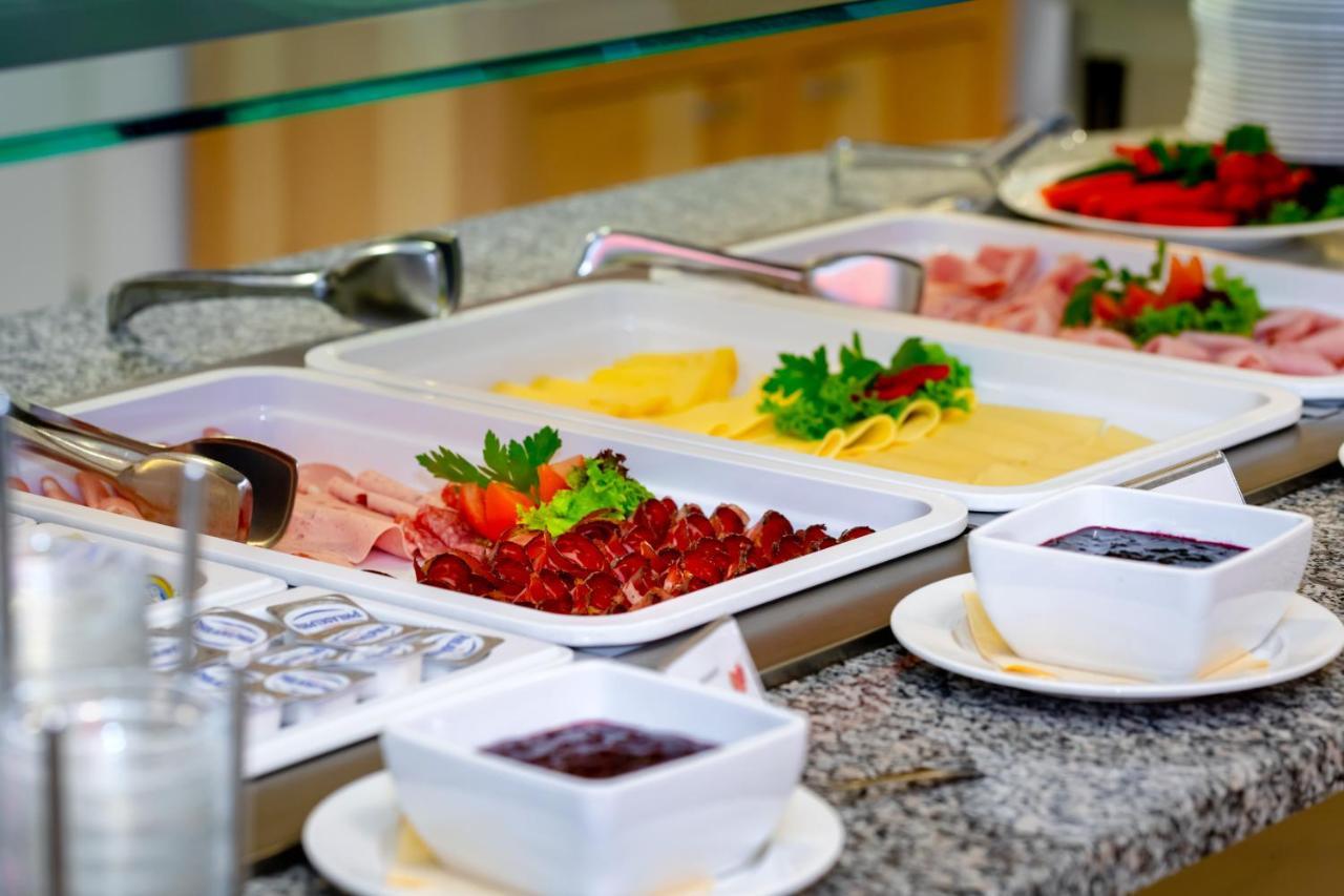 Hotel Kolping Μεράνο Εξωτερικό φωτογραφία